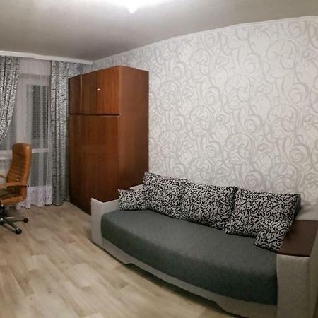Сozy Appartment Near Metro Station "23 Avgusta" Charków Zewnętrze zdjęcie