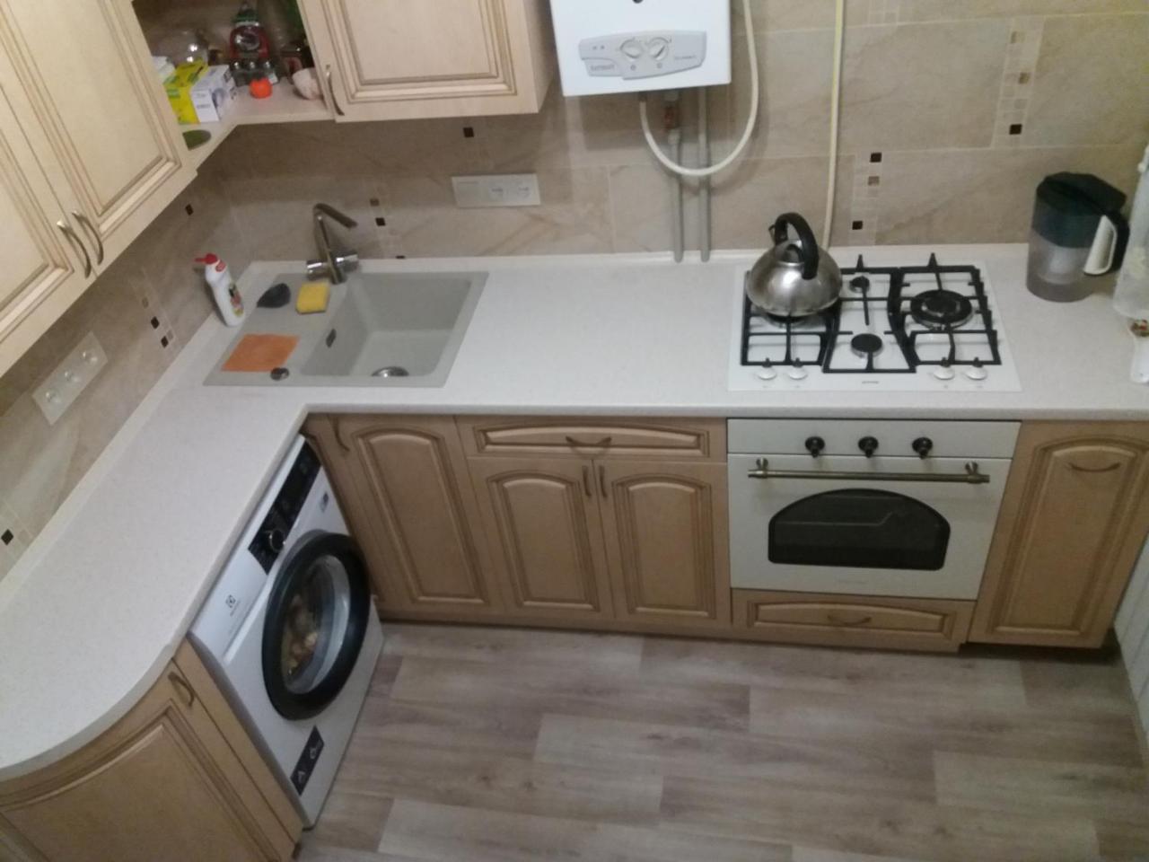 Сozy Appartment Near Metro Station "23 Avgusta" Charków Zewnętrze zdjęcie